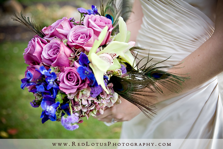 022110-peacock-feathers-wedding-04