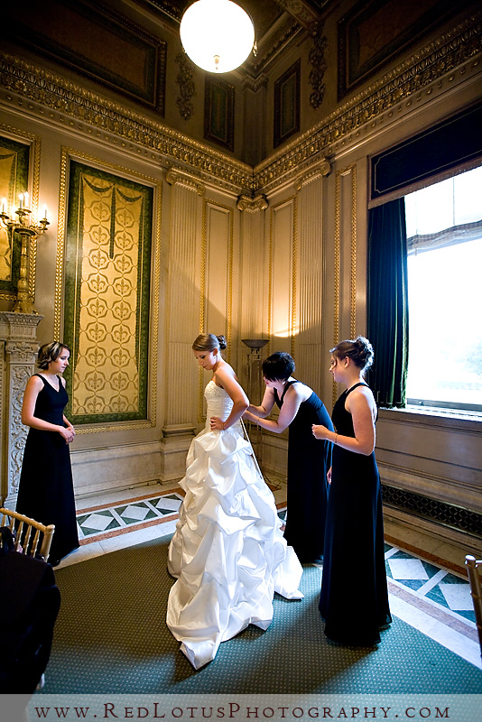 072810-carnegie-museum-wedding-05