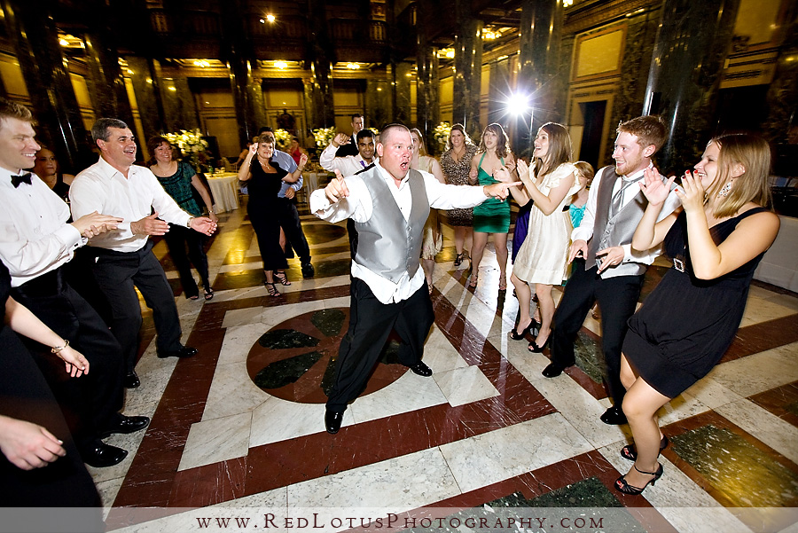 072810-wedding-carnegie-museum-100
