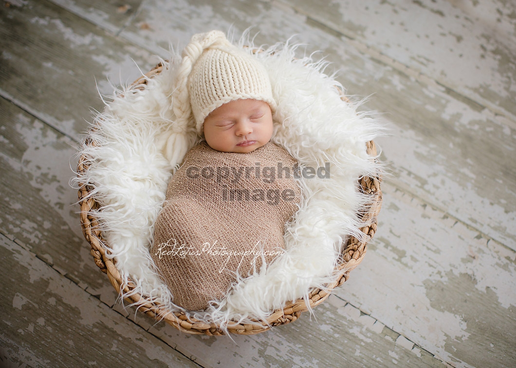 Pittsburgh-newborn-photographer-01